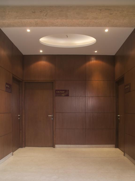 Savoy Suites Greater Noida Exterior photo